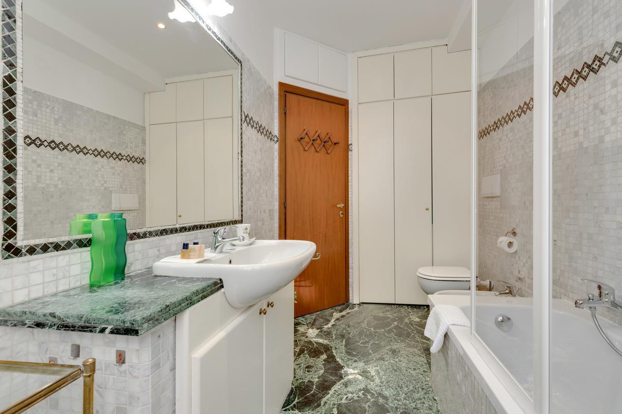 Rome As You Feel - Panisperna Apartment Екстериор снимка